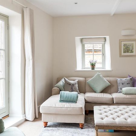 Luxury Cottage In Stamford Featured In The Sunday Times, Best Place To Live エクステリア 写真
